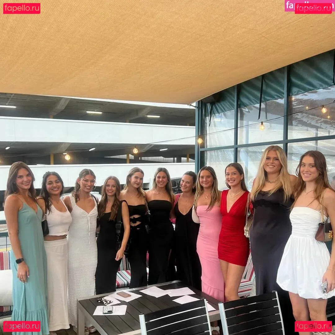 Jackie Aron Onlyfans Photo Gallery 