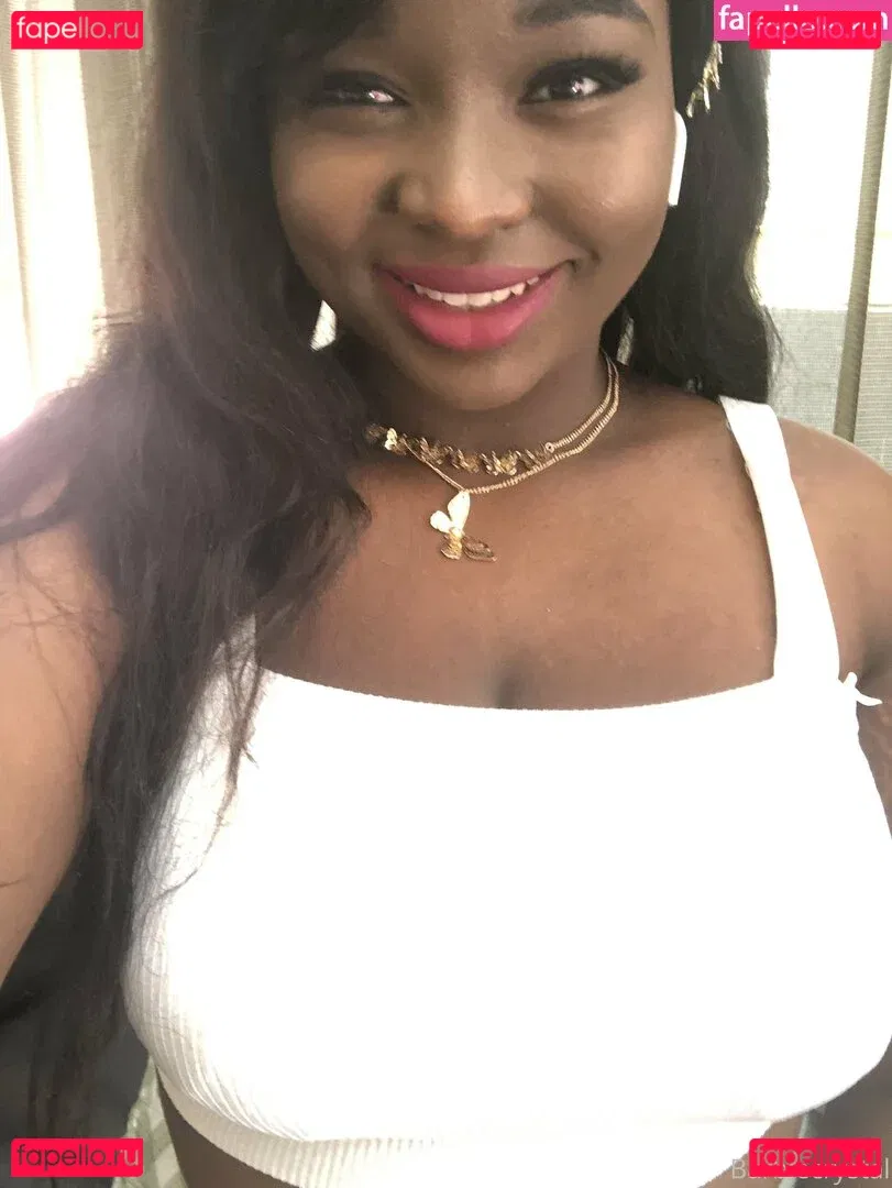 barbiecrystal Onlyfans Photo Gallery 