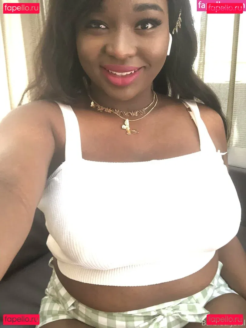 barbiecrystal Onlyfans Photo Gallery 