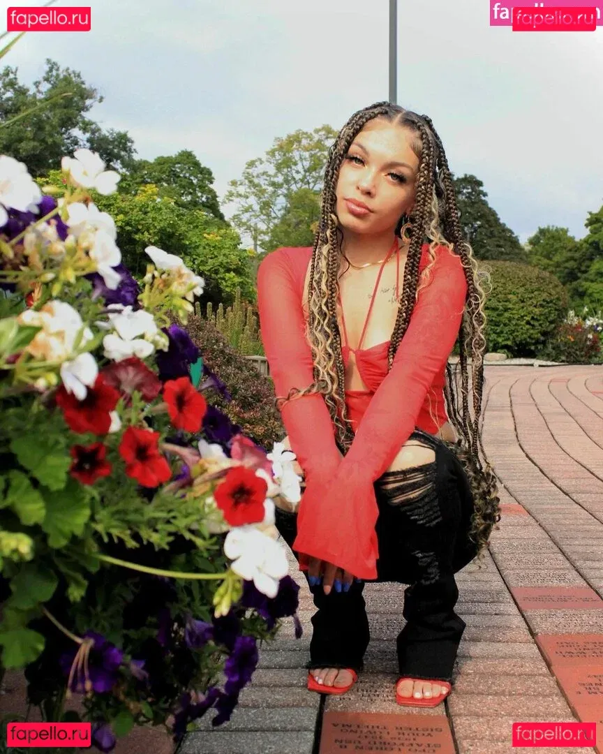 Kyliee.ep Onlyfans Photo Gallery 