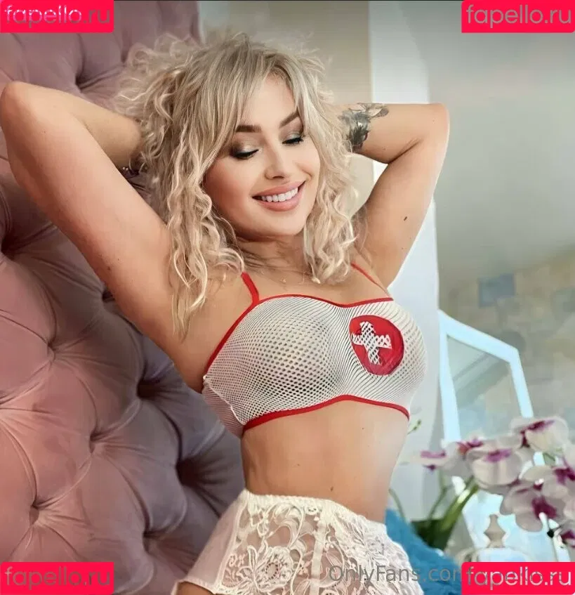 yankisss Onlyfans Photo Gallery 