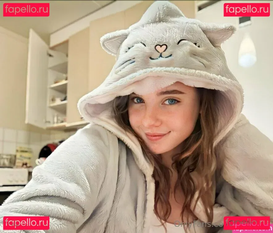 yankisss Onlyfans Photo Gallery 