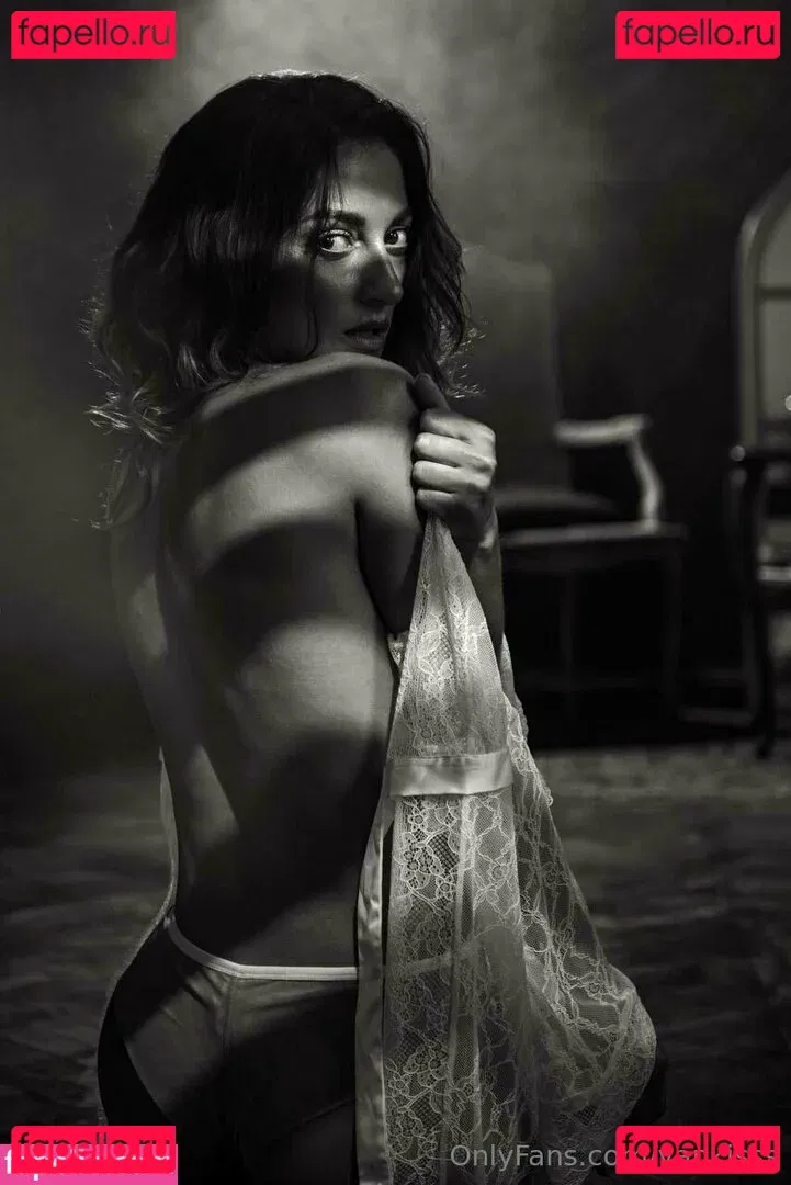 yankisss Onlyfans Photo Gallery 