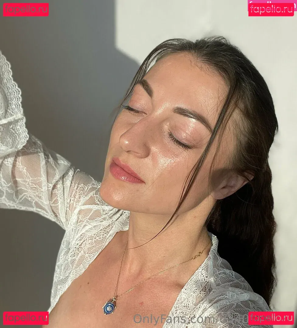 yankisss Onlyfans Photo Gallery 