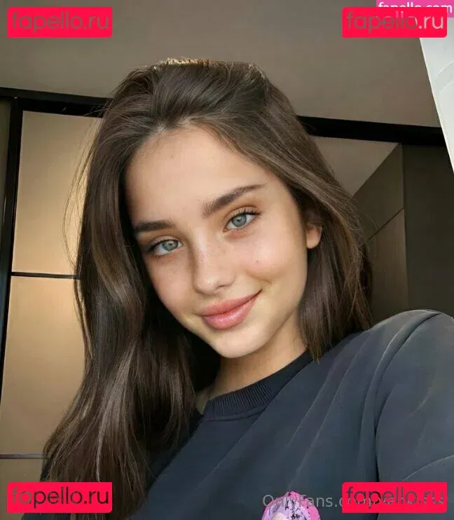 yankisss Onlyfans Photo Gallery 