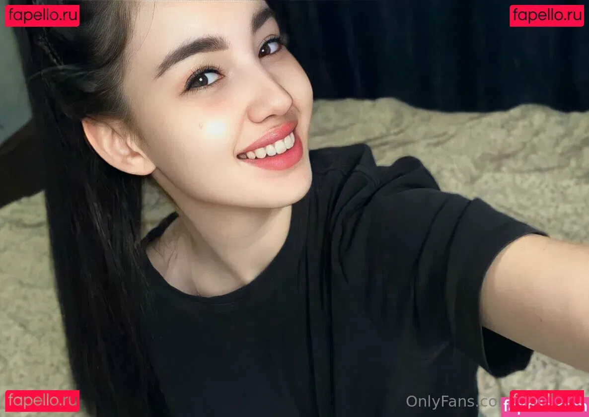 yankisss Onlyfans Photo Gallery 