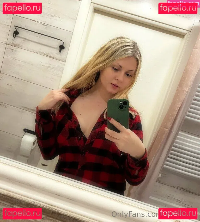 yankisss Onlyfans Photo Gallery 