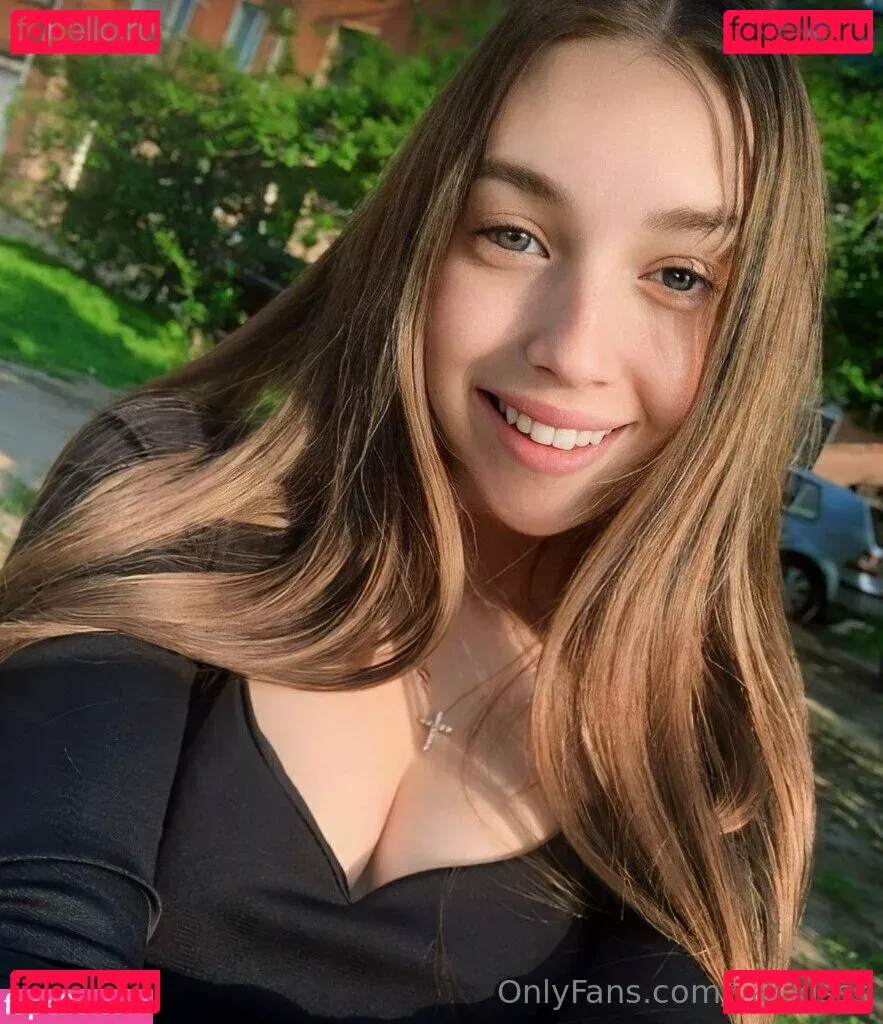 yankisss Onlyfans Photo Gallery 