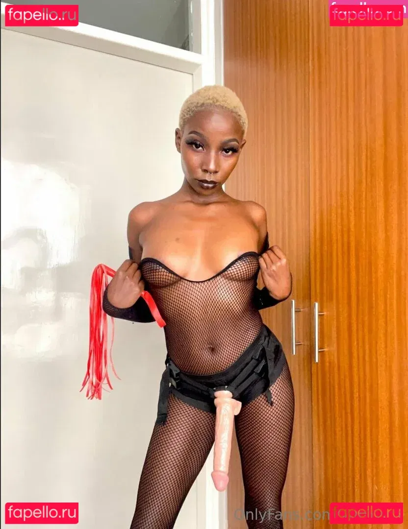 yankisss Onlyfans Photo Gallery 