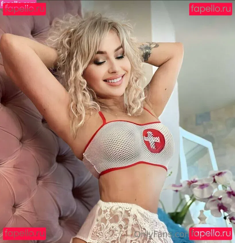 yankisss Onlyfans Photo Gallery 