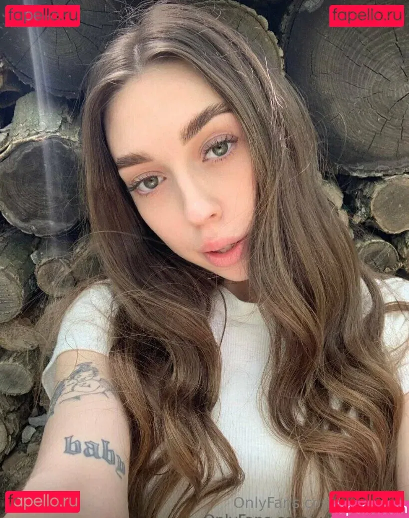 yankisss Onlyfans Photo Gallery 