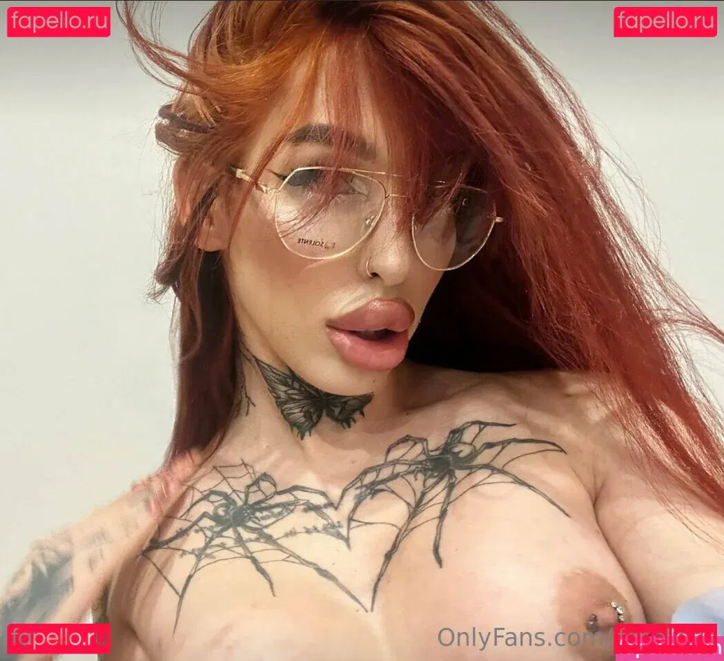 yankisss Onlyfans Photo Gallery 