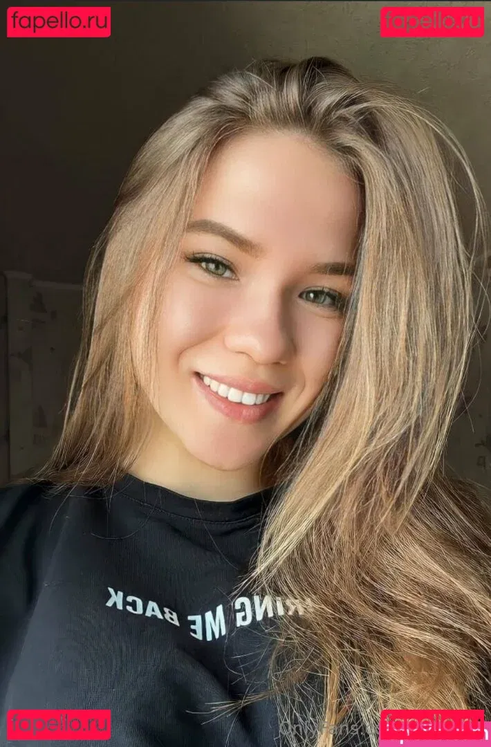 yankisss Onlyfans Photo Gallery 