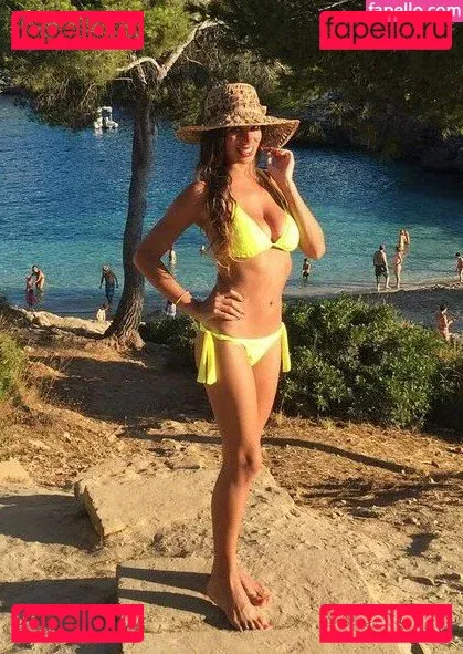 Estefy Lopez Onlyfans Photo Gallery 