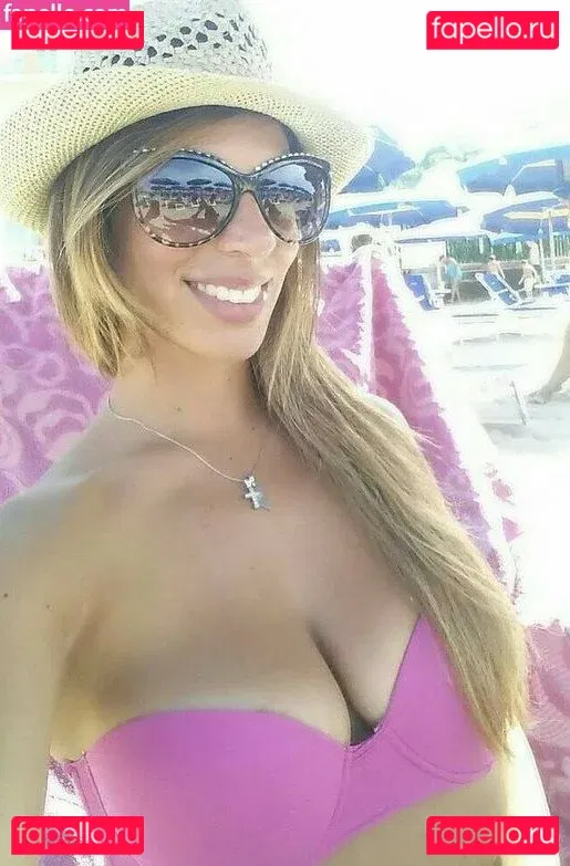 Estefy Lopez Onlyfans Photo Gallery 