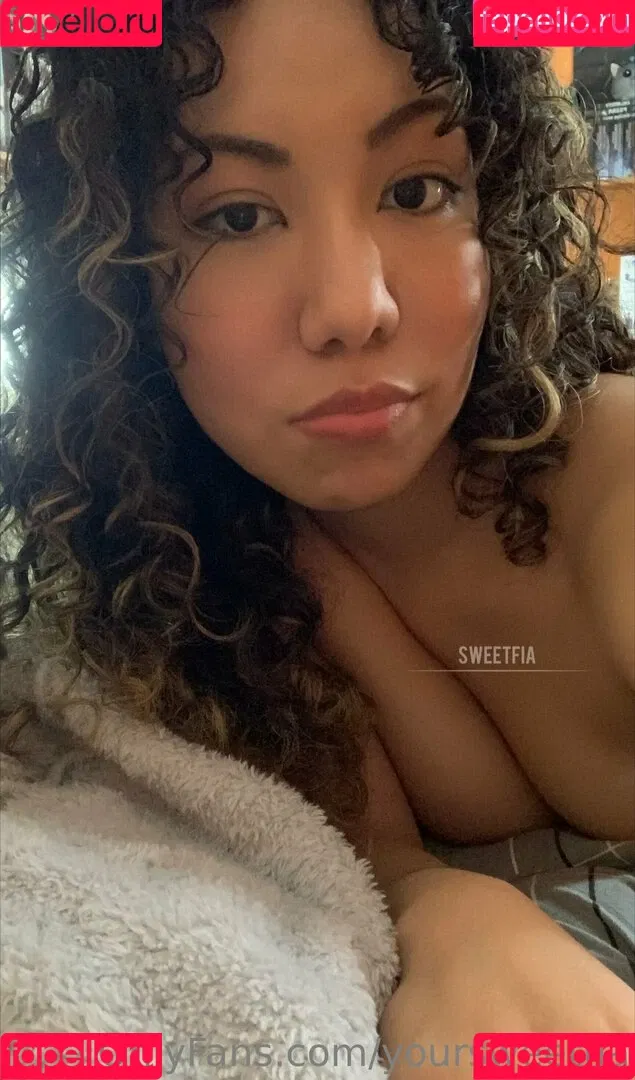 yoursweetfia Onlyfans Photo Gallery 