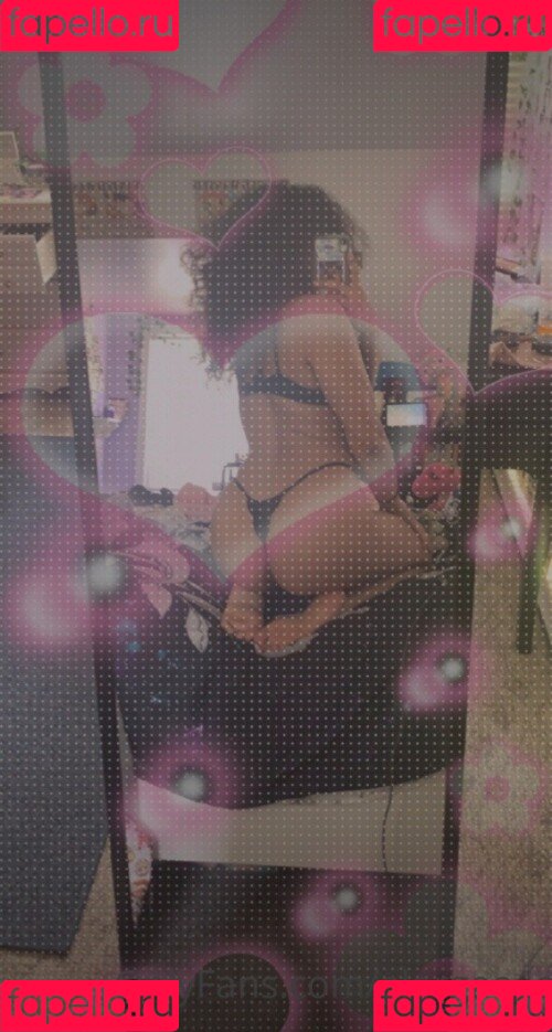 yoursweetfia Onlyfans Photo Gallery 