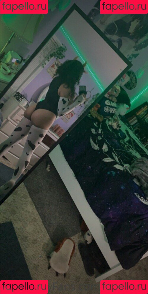 yoursweetfia Onlyfans Photo Gallery 