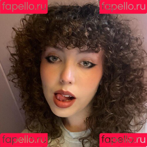 yoursweetfia Onlyfans Photo Gallery 