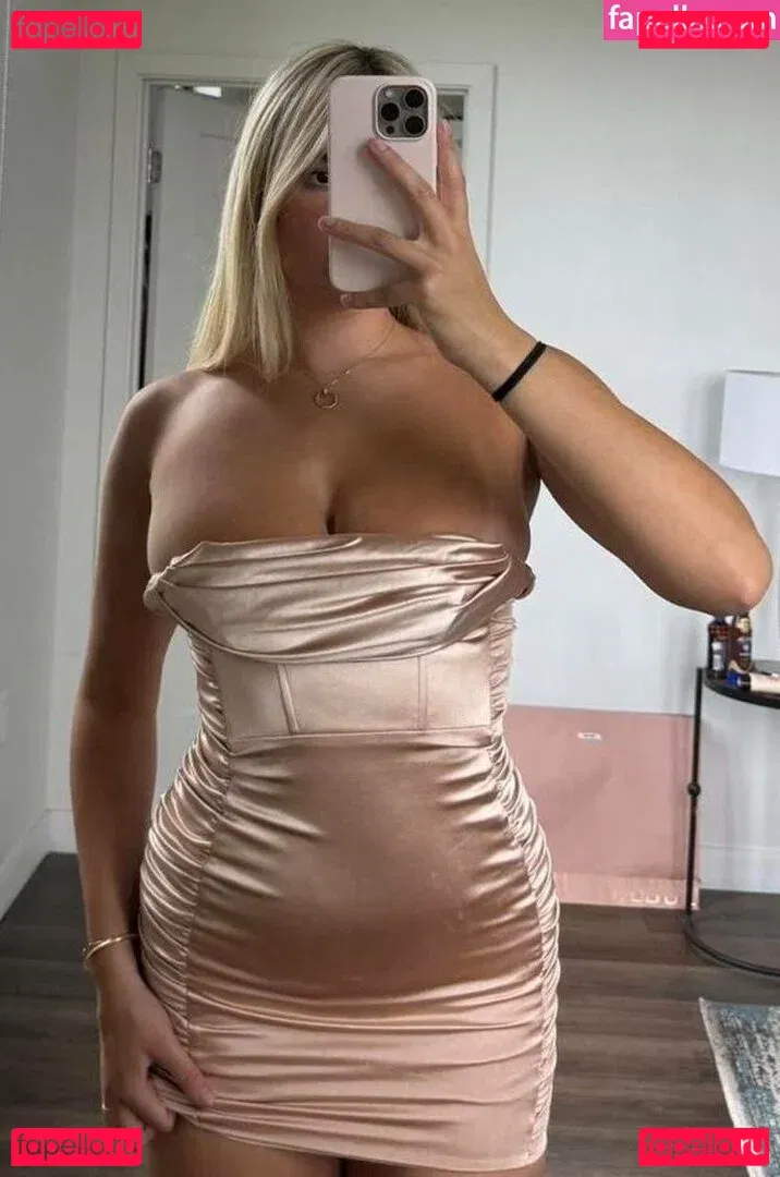 Kate Petkov Onlyfans Photo Gallery 