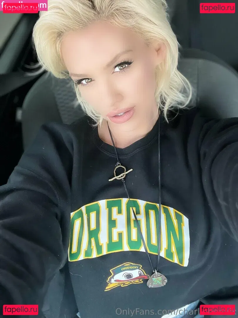 charliphoenix Onlyfans Photo Gallery 