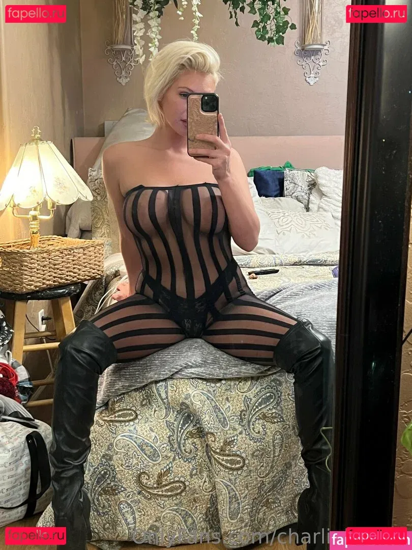 charliphoenix Onlyfans Photo Gallery 