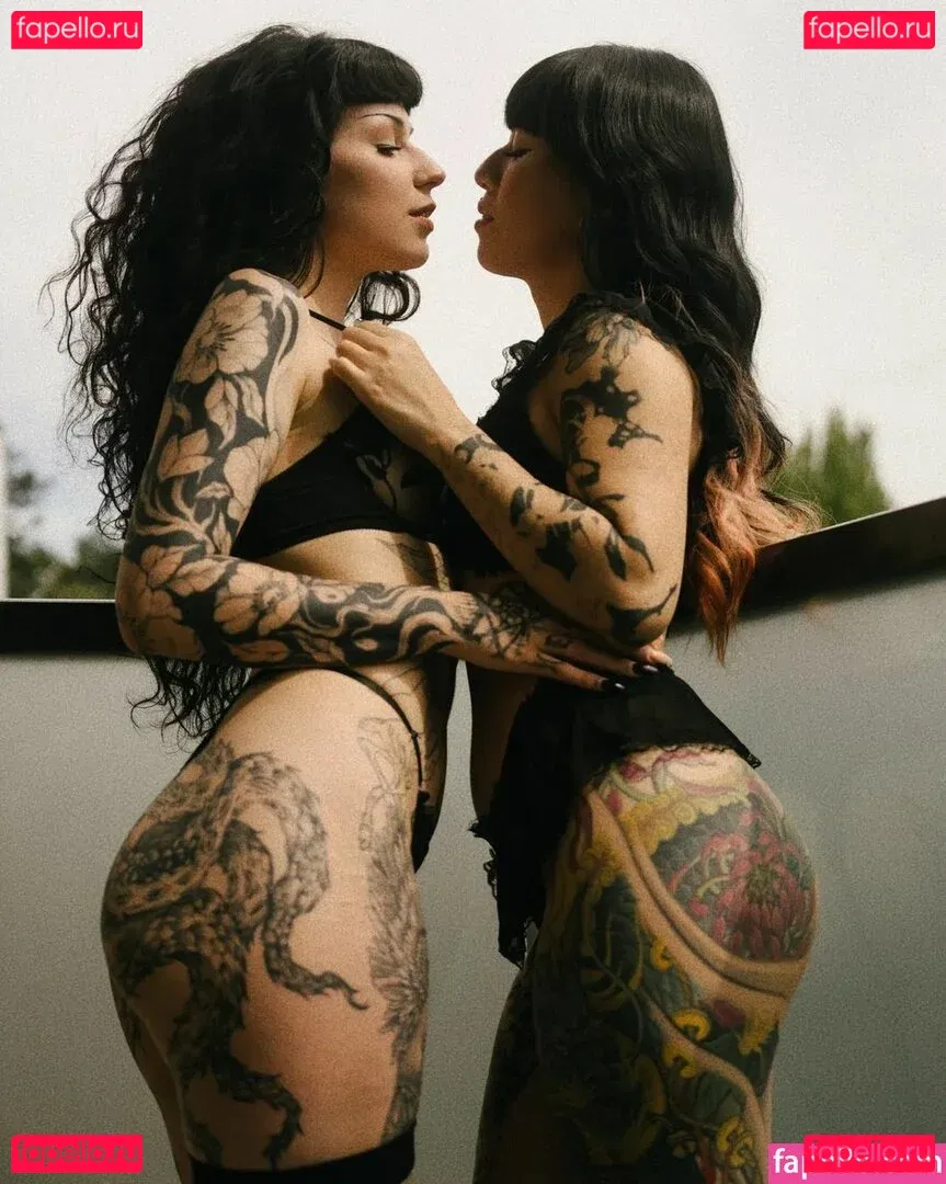 black_heaven Onlyfans Photo Gallery 