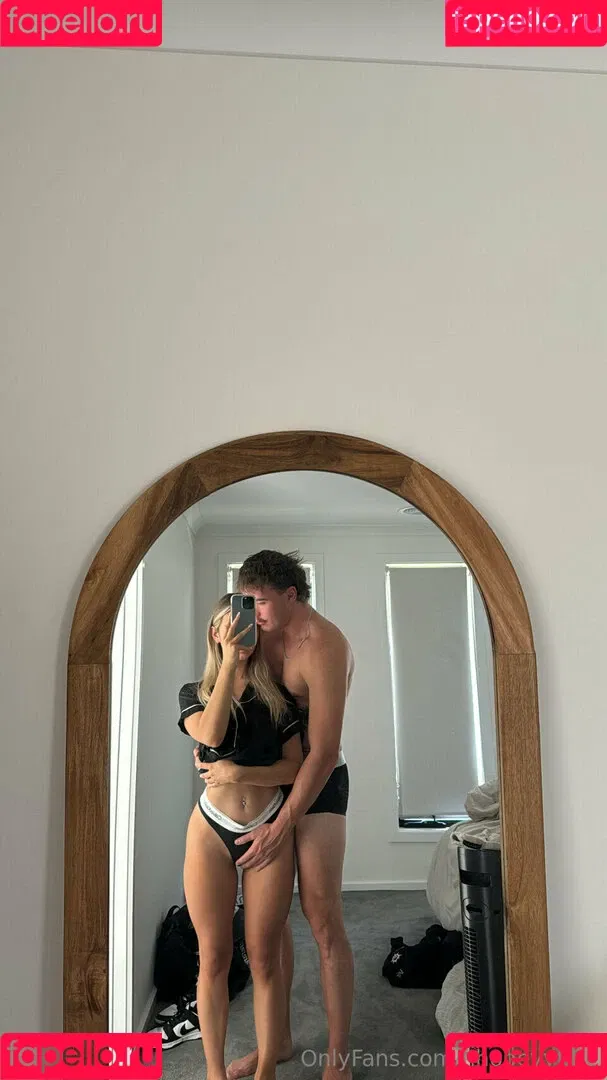 Lauren Onlyfans Photo Gallery 