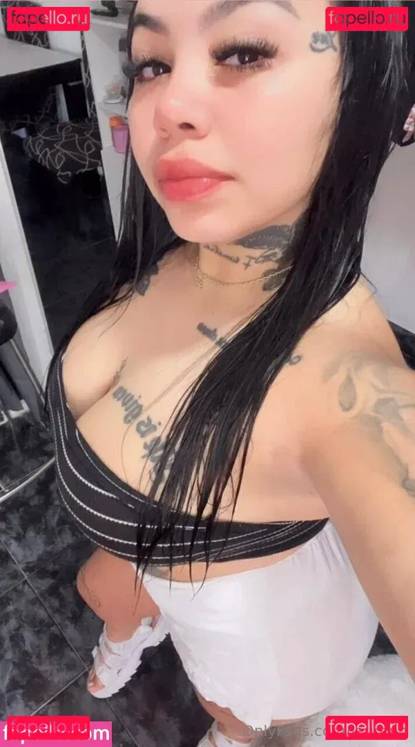 Lauren Onlyfans Photo Gallery 