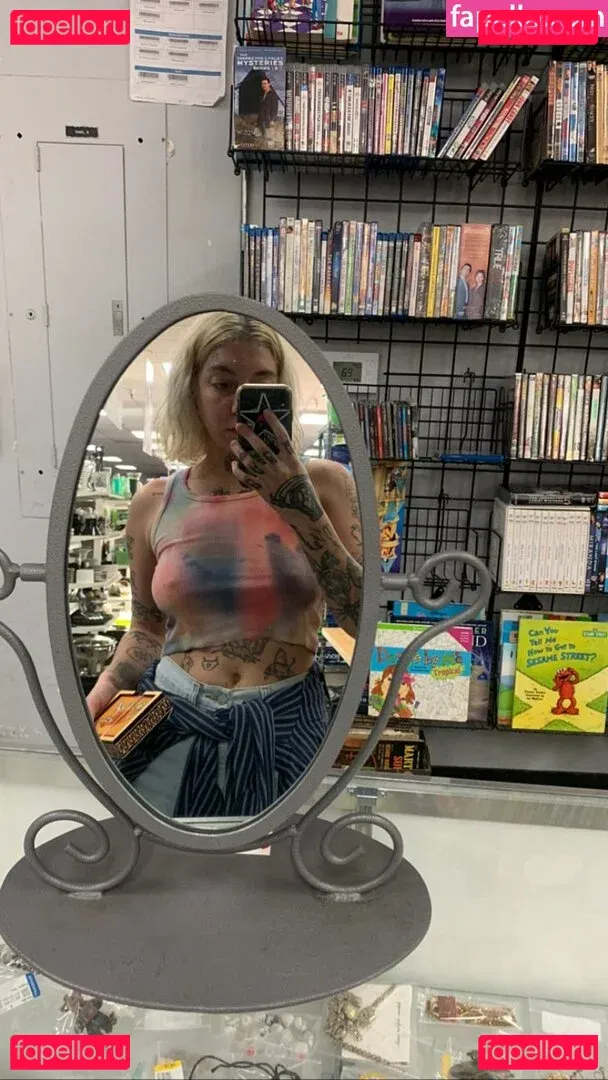 Velvetears Onlyfans Photo Gallery 