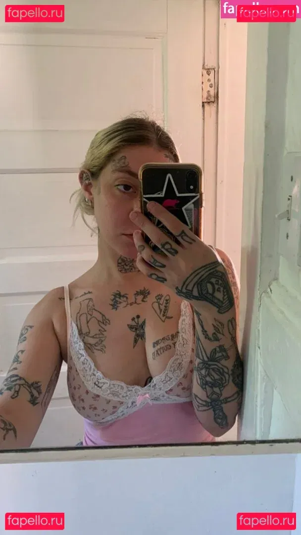 Velvetears Onlyfans Photo Gallery 