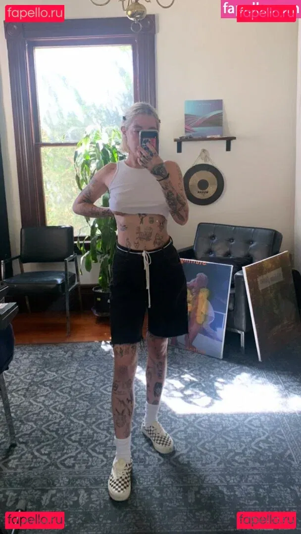 Velvetears Onlyfans Photo Gallery 