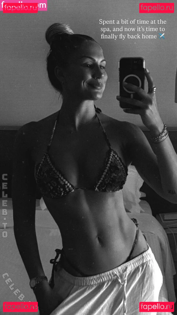 Michelle Czaja Onlyfans Photo Gallery 