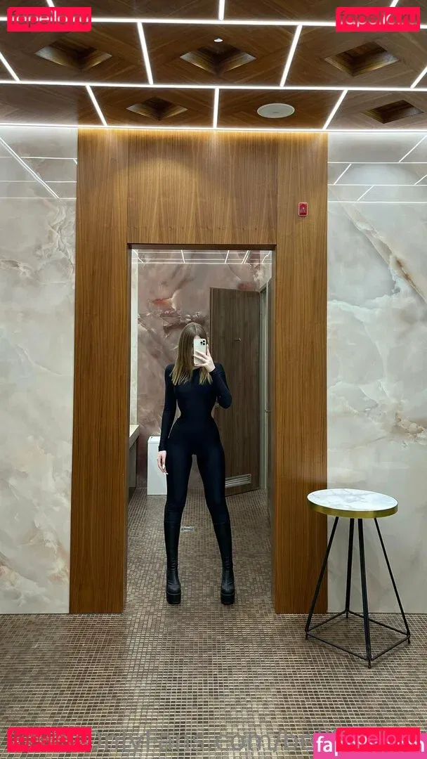 bellllaatop Onlyfans Photo Gallery 