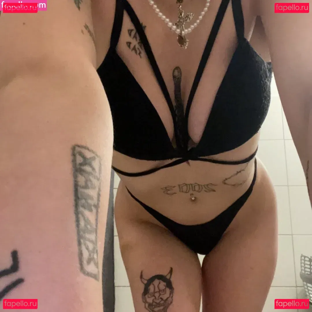 nommee_cx 4 4based Onlyfans Photo Gallery 