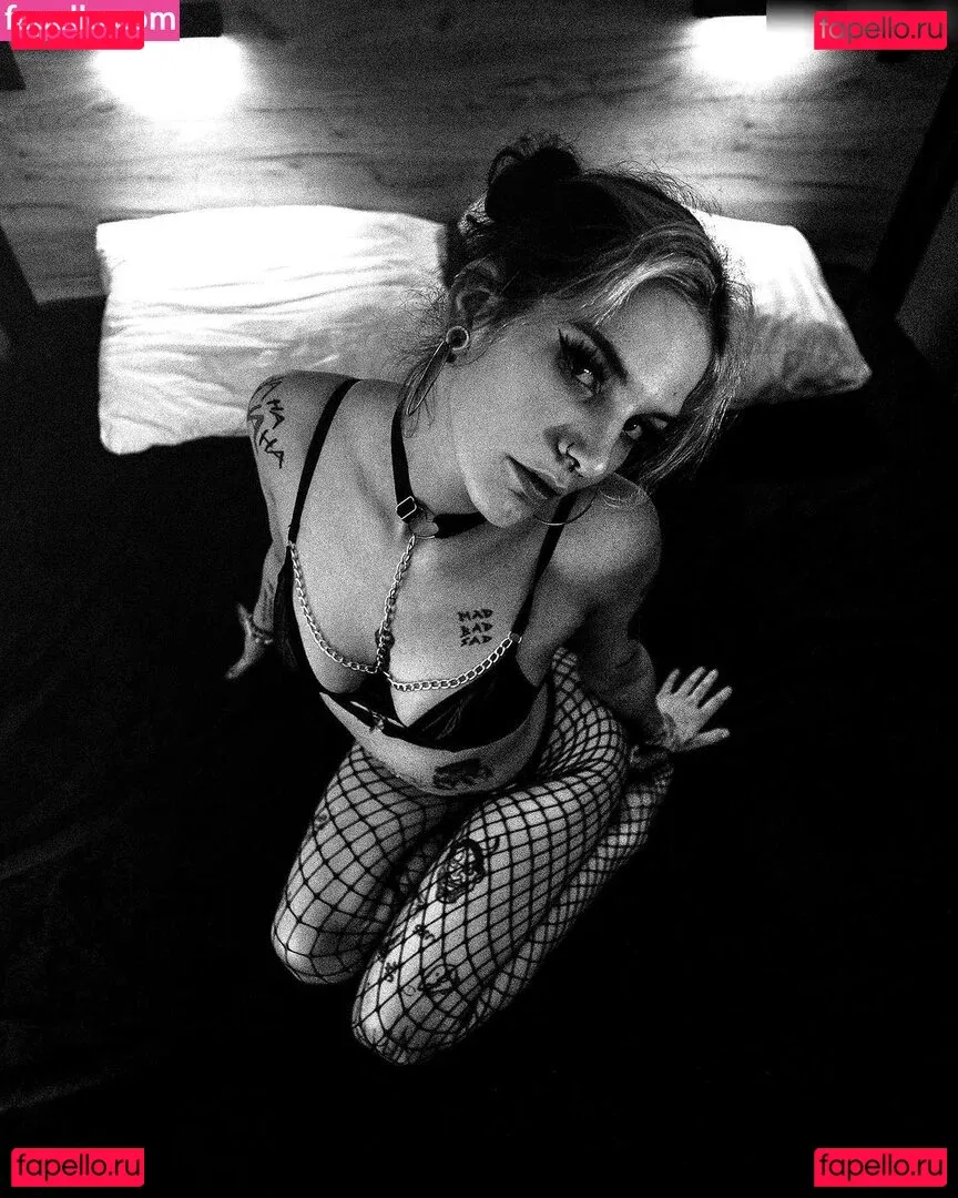 nommee_cx 4 4based Onlyfans Photo Gallery 