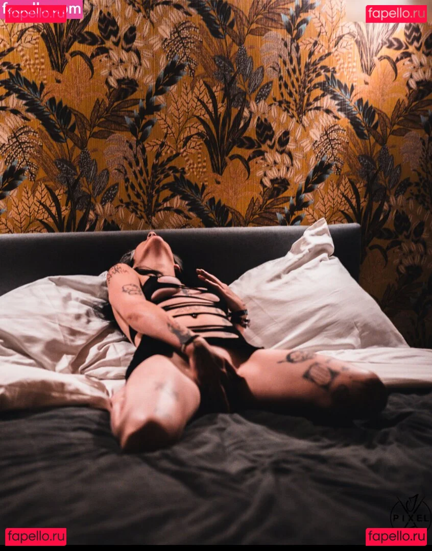 nommee_cx 4 4based Onlyfans Photo Gallery 