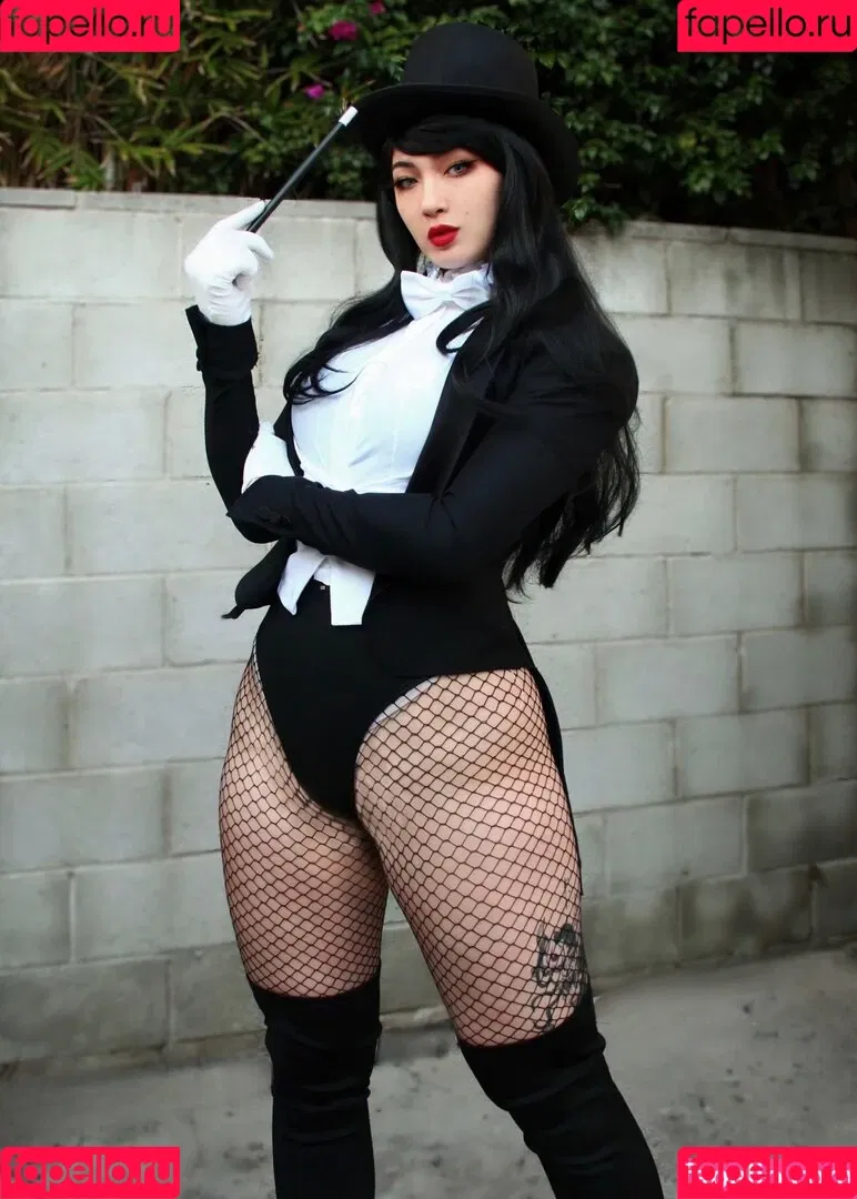 Caytie Cosplay Onlyfans Photo Gallery 