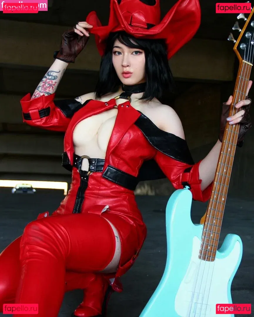 Caytie Cosplay Onlyfans Photo Gallery 