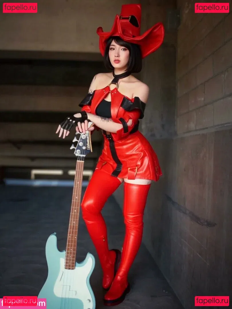 Caytie Cosplay Onlyfans Photo Gallery 