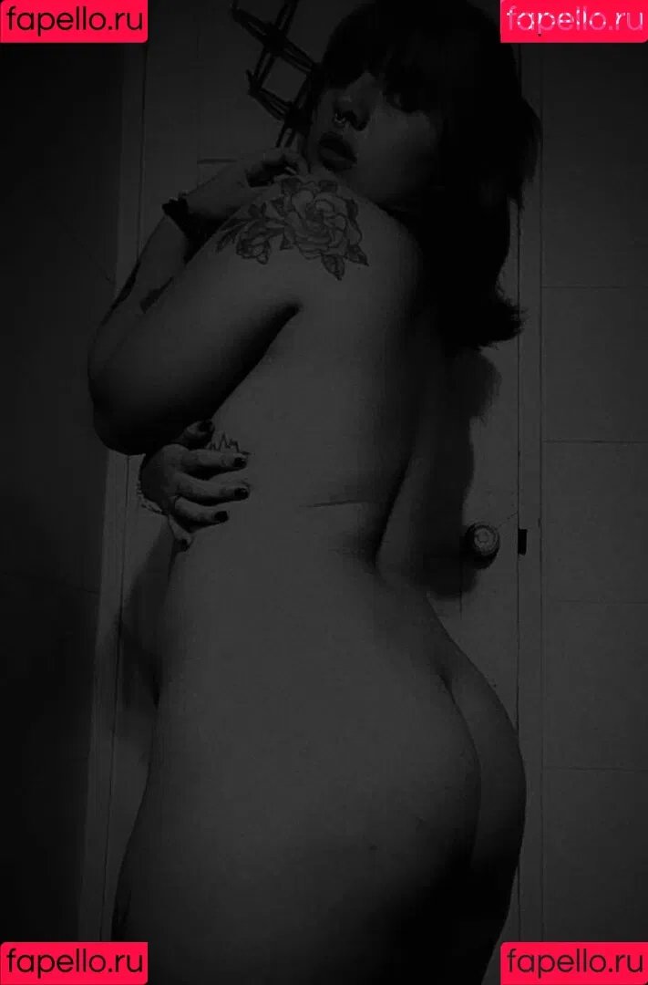 Soloarne Onlyfans Photo Gallery 