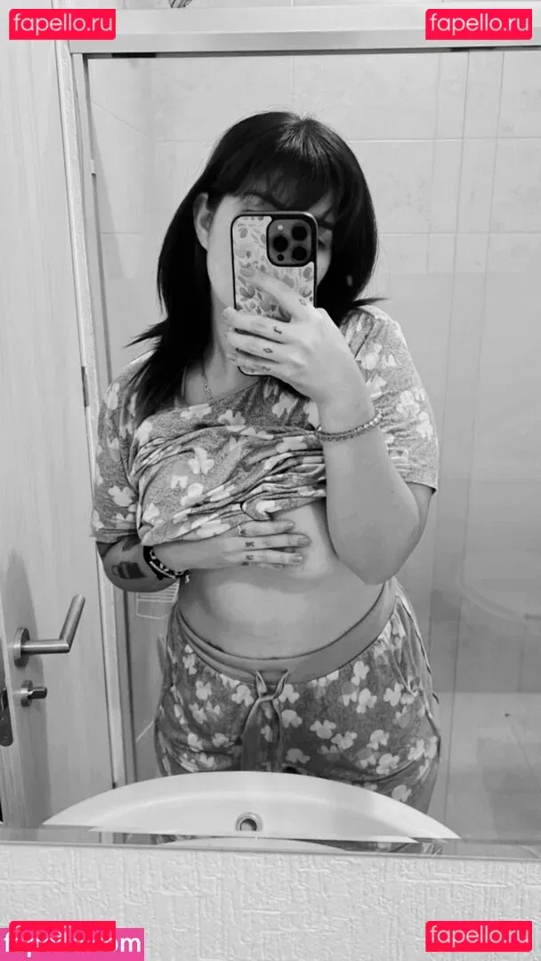 Soloarne Onlyfans Photo Gallery 