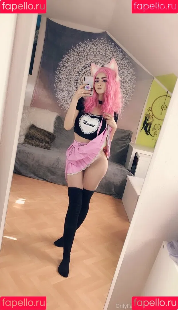 Psycatarts Onlyfans Photo Gallery 