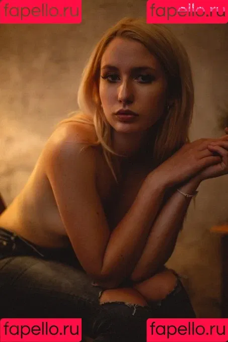 Lisa Kreher Onlyfans Photo Gallery 