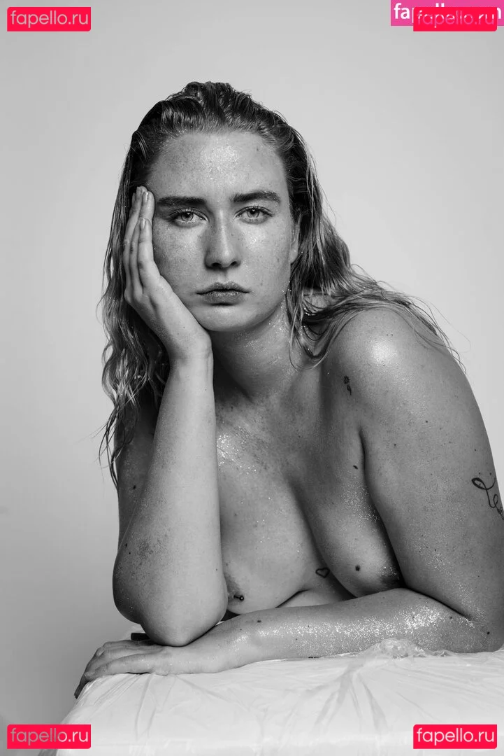 Lisa Kreher Nude Onlyfans Photo 31