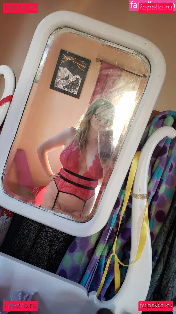 Tastytrixie Onlyfans Photo Gallery 