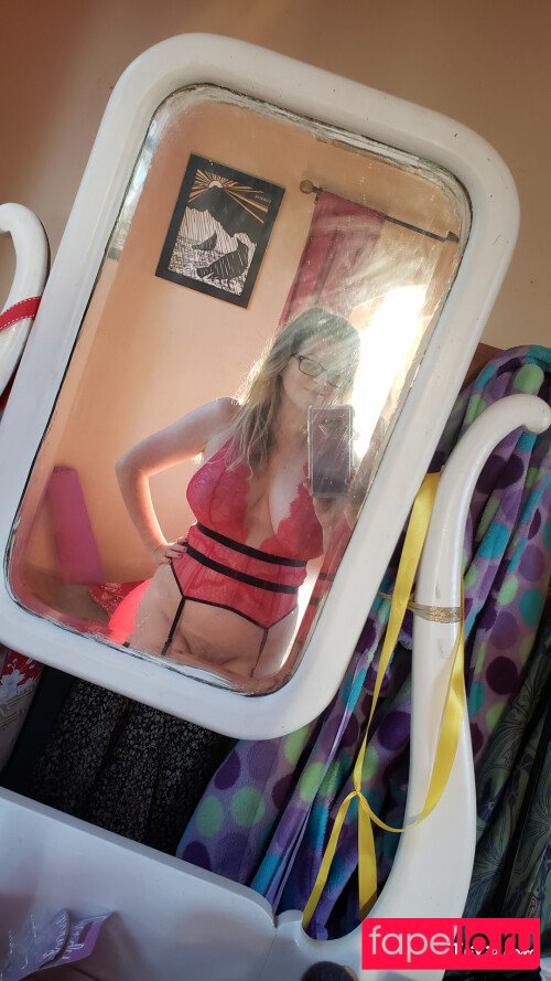 Tastytrixie Nude Onlyfans Photo 7