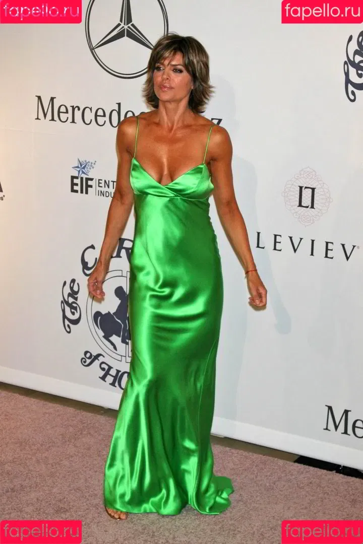 Lisa Rinna Onlyfans Photo Gallery 