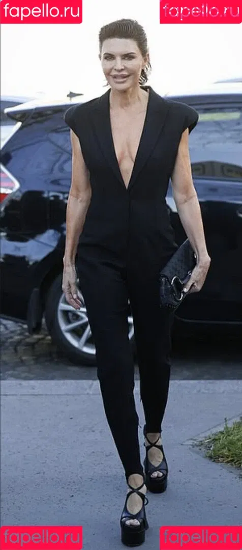 Lisa Rinna Onlyfans Photo Gallery 