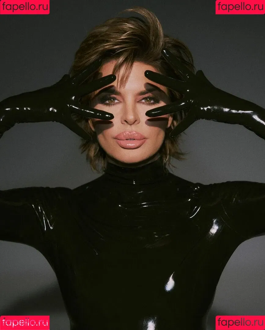 Lisa Rinna Onlyfans Photo Gallery 